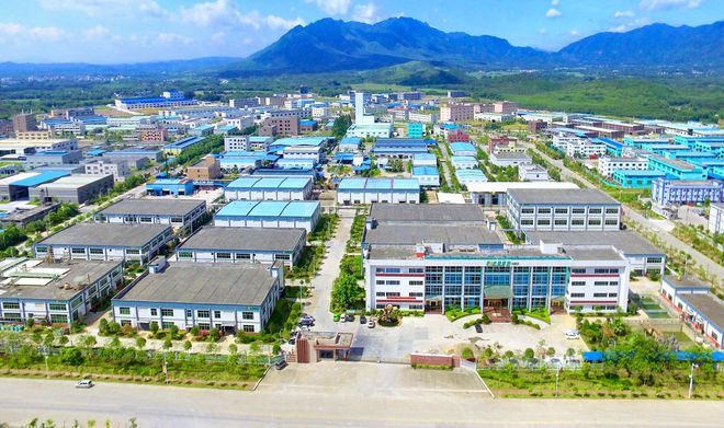 清远英德：使出头号力度勃发百千万新气象(图2)